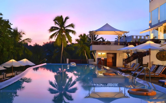 Gokulam Grand Turtle On The Beach