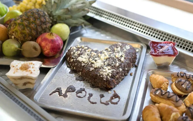 Apollo