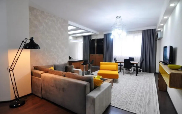 Apart Hotel #74