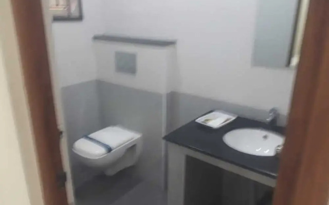 Kanmani Elite