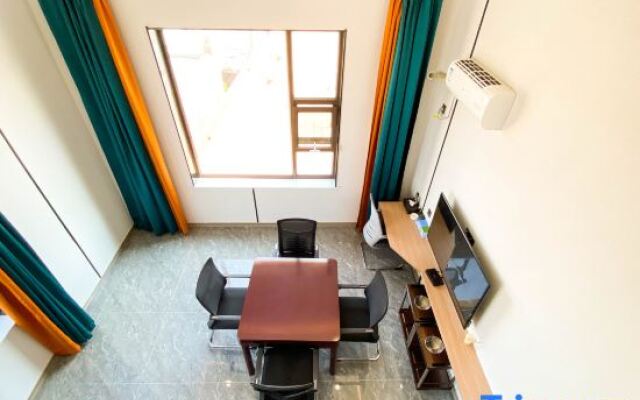 Yiyuan Business Hotel