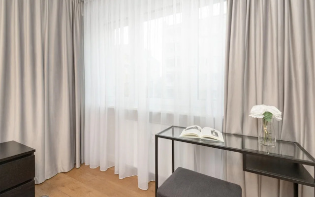 Apartment With Two Balconies by Renters