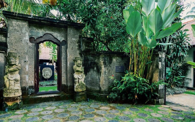 Villa Rawa Rawa