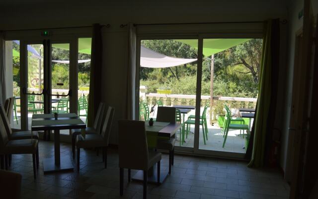 Le Riviera