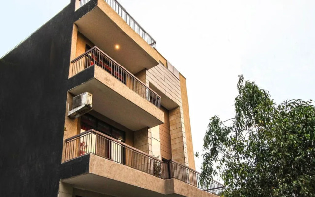 OYO Flagship 273 Noida Expressway SEZ