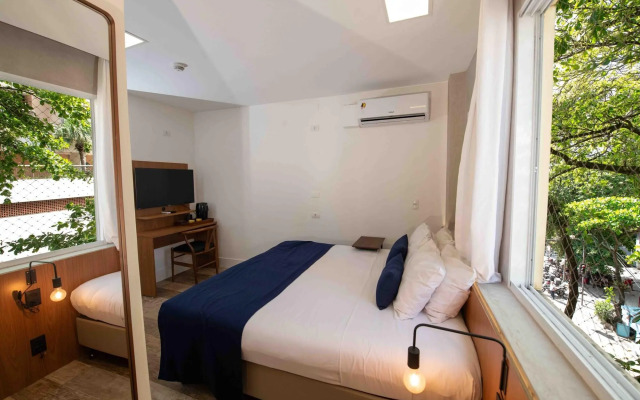 Leblon Design Hotel