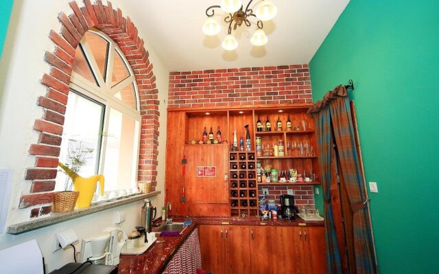 Dalian Gap Year Youth Hostel