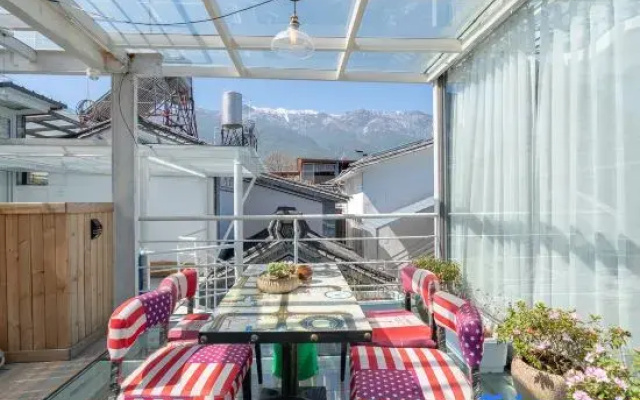 Dali Food and Sleep Courtyard (Dali Gucheng Branch)
