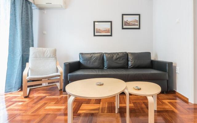 Comfortable flat next to Acropolis Museum