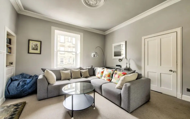 Maryfield Apartment