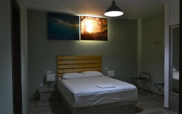 Ionia Studios Hotel