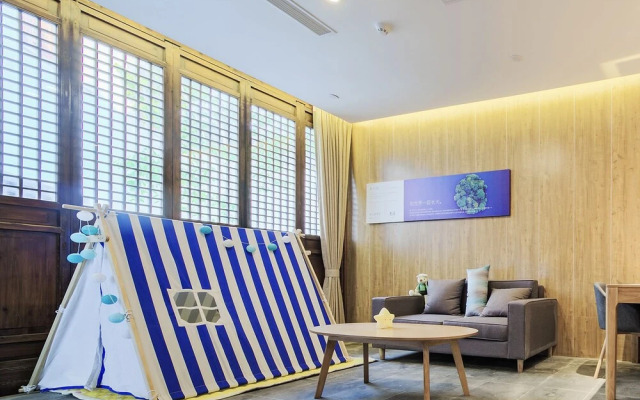 Changshu Chujian Yue Hotel