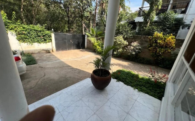 El Tesa Court Gardens Milimani