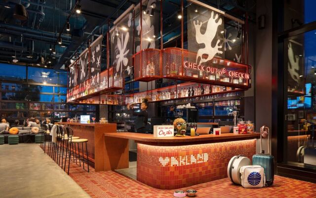 Moxy Oakland Downtown, A Marriott Hotel