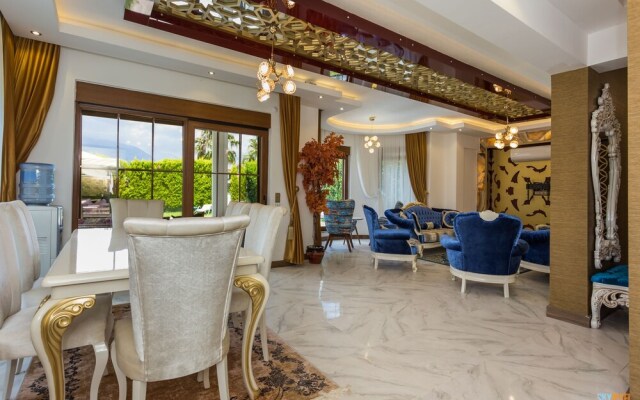 Villa Mare By Villatatilin