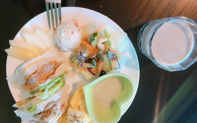 岑居cenju B&B