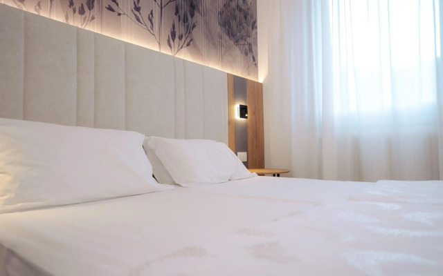 Hotel Everest