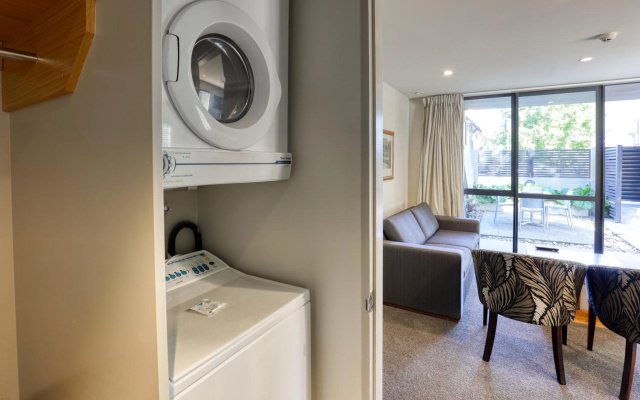 Garden Court Suites And Apartments – Guest Rooms – Queenstown