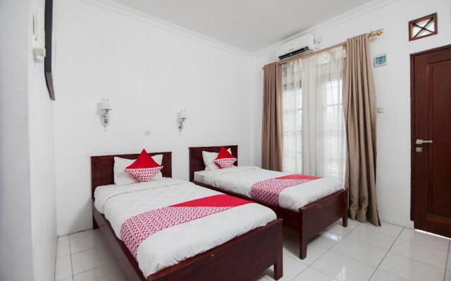 OYO 796 Penginapan Fergael