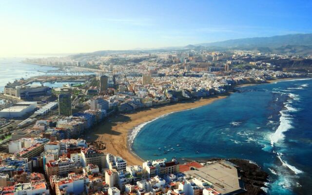 Pizarro OceanFront by Canary365