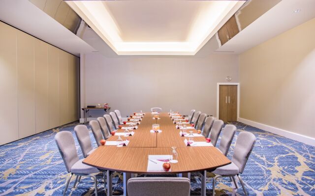 Crowne Plaza Gerrards Cross by IHG