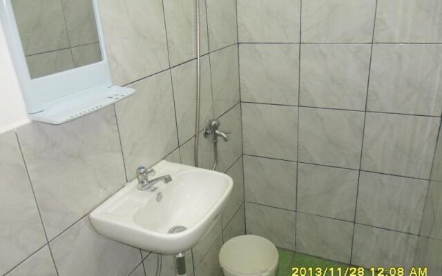 Swerti Place Las Piñas