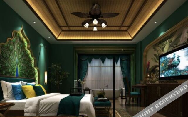 Theme Hotel of No. 8 Mansion (Liuyang Shop)