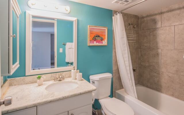 Stylish1BR Fashion Square by WanderJaunt