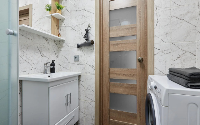 Mart Apart у парка Галицкого