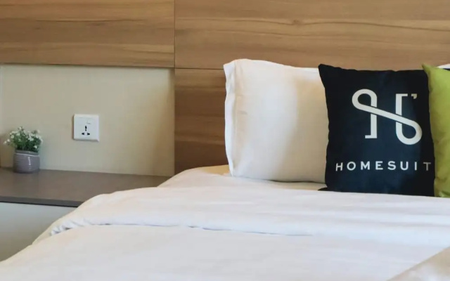 Homesuite' Home at Aeropod SOVO