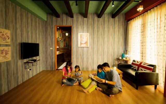 Fly Inn Yilan
