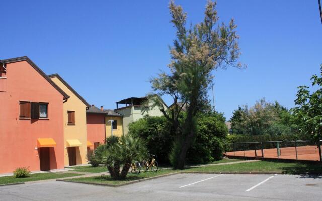 Belvilla by OYO Village Albarella Trilo