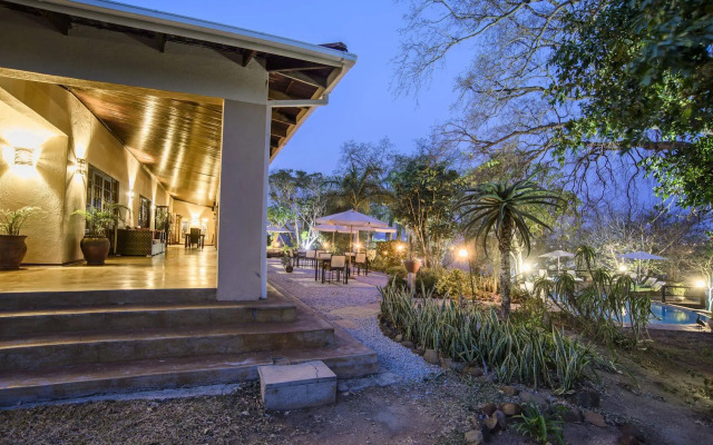 Abangane Guest Lodge
