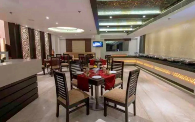 Hotel Aditya Park Regent