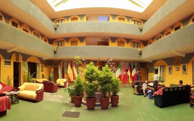 Hotel Utama