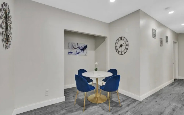 Bay Harbor Suites