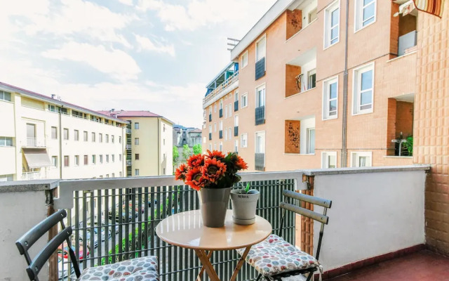 JOIVY Superb Flat W/Balcony