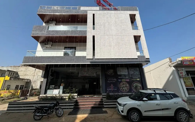 Shree Radhe Mohan Hotel and Resort