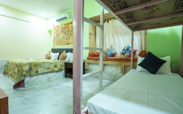 Explore Hostel Life Jaisalmer