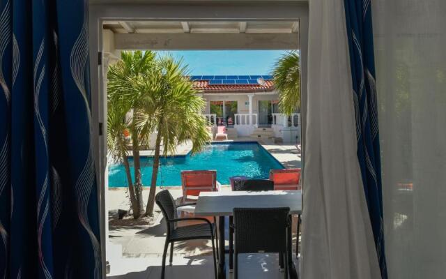 Boutique Hotel Swiss Paradise Aruba Villas and Suites