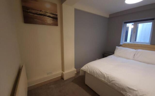 Lovely 3 bedroom ground floor appartment