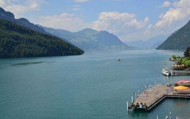 Hotel Eden au Lac und Ferienwohnungen