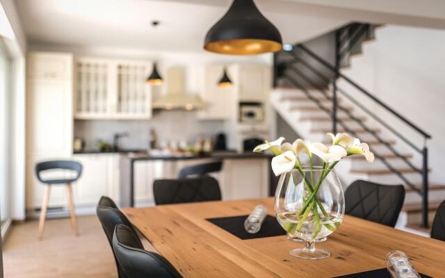 Awesome Home in Sibenik With Wifi and 3 Bedrooms