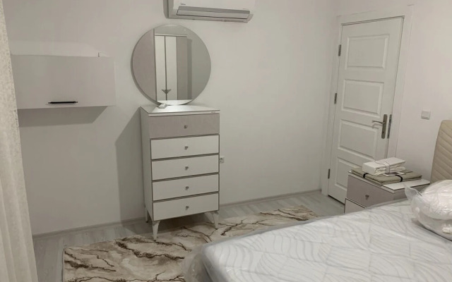 Aslan Apartments
