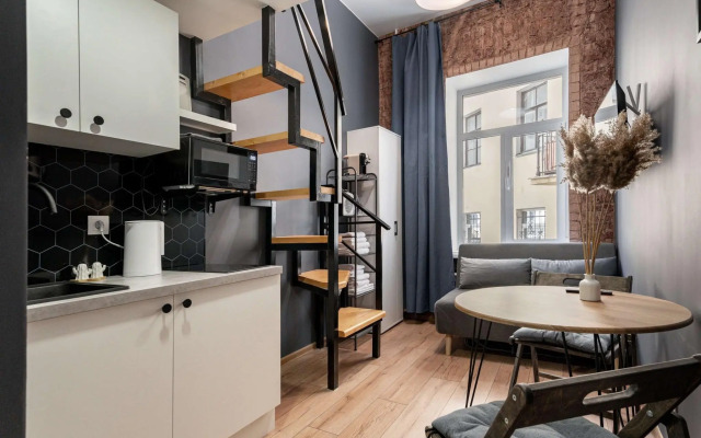 Метры в центре на улице Достоевского 30