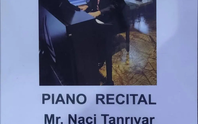 RETROPERA