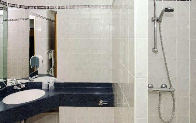 ibis Cardiff Gate - International Business Park