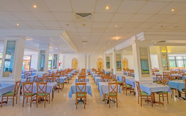 Tsokkos Gardens Hotel & Apartments