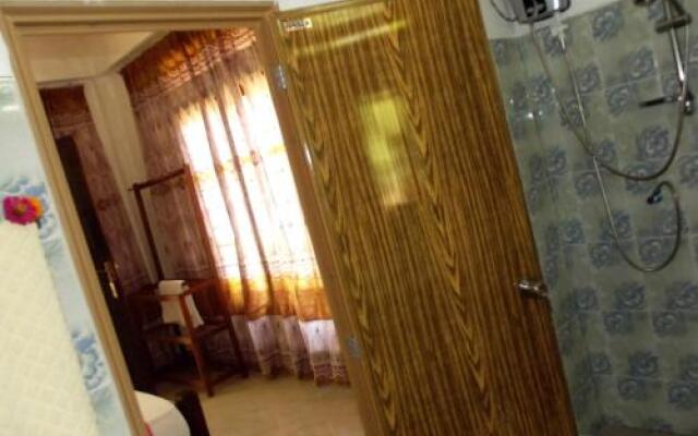 Sigiri Elephant View Guest