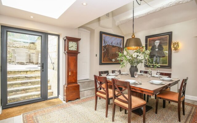 4 Maidens Row